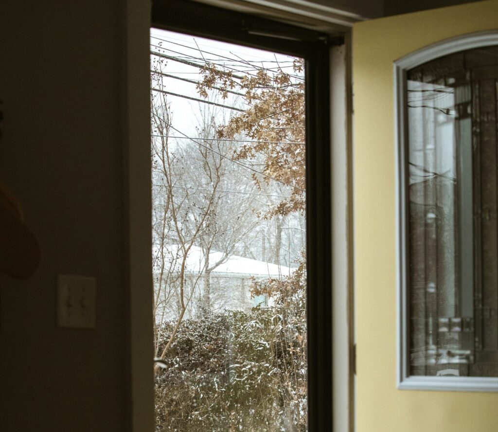 doors swell in winter